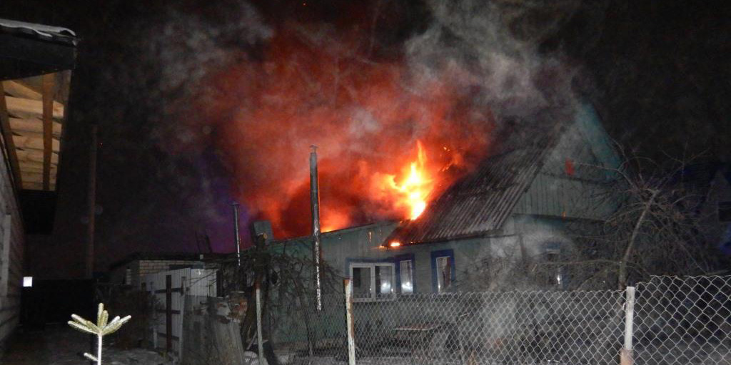 На пожаре в Могилеве один человек погиб, трое спасены