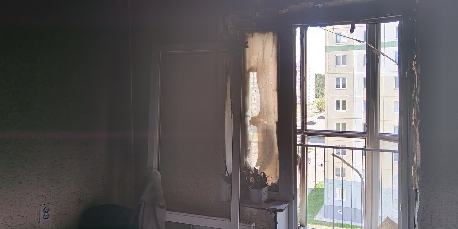 На пожаре в Могилеве работники МЧС спасли троих детей