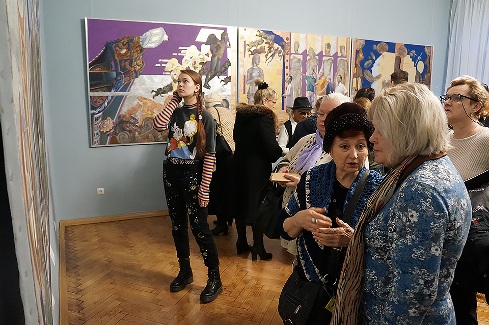 Выставка картин Виктора Альшевского открылась в музее Павла Масленикова