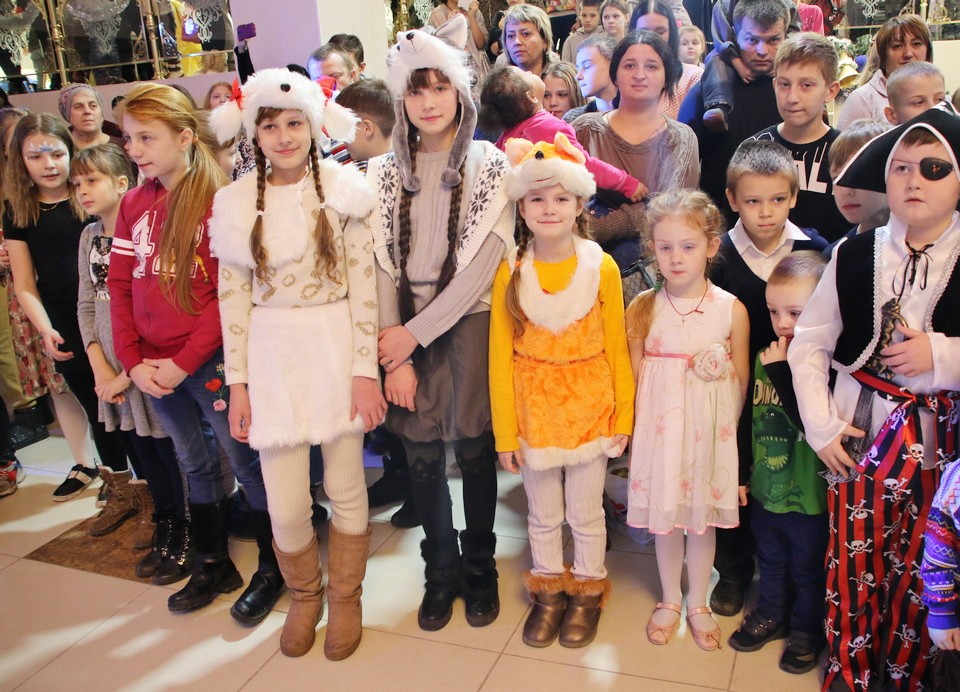 Большой праздник для маленьких: в Могилеве прошел городской новогодний утренник