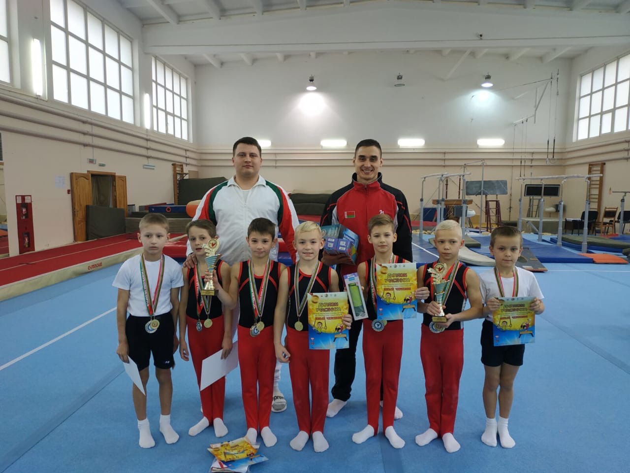 Могилевские гимнасты завоевали медали на республиканских соревнованиях «Юный чемпион»
