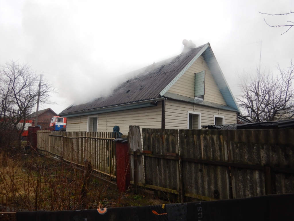 Частный жилой дом и хозпостройка горели в Могилеве 7 марта