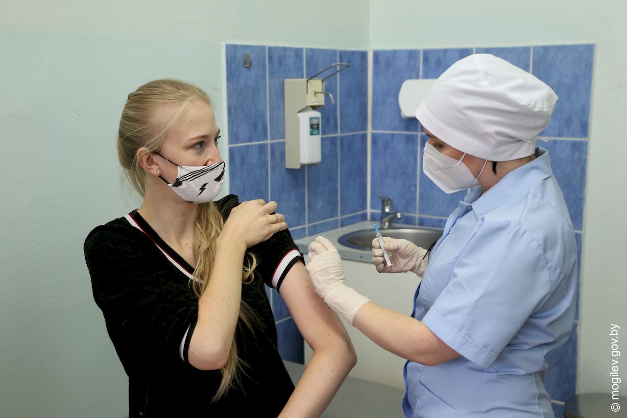 Вакцинация против гриппа стартовала в Могилеве