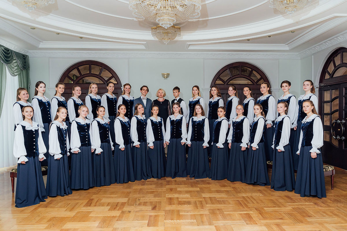 Образцовый концертный хор Могилевской гимназии-колледжа искусств стал лауреатом 1степени смотра-конкурса «Спяваем разам»