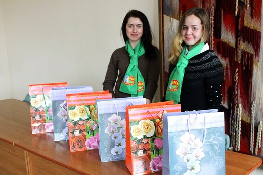 Могилевчанки, родившие детей 8 марта, получили подарки 
