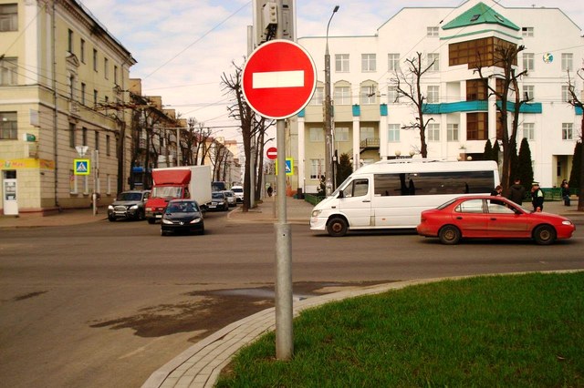 В центре Могилёва столкнулись «Хундай» и «Мерседес» 