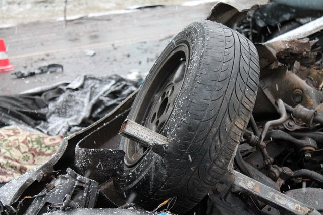 Лобовое столкновение автомобилей в Могилёве: погибли два человека
