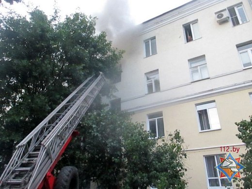 Пожар на Пионерской: хозяйка квартиры в реанимации с ожогами 90% тела