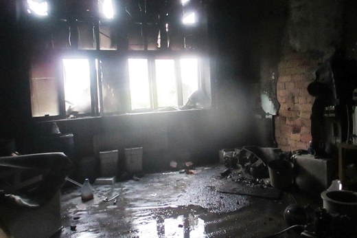 В административно-бытовом здании в Могилёве возник пожар – эвакуировали 6 человек