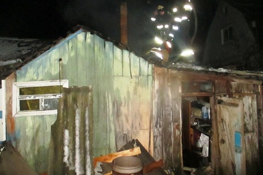 По улице Алейникова в Могилёве загорелась баня