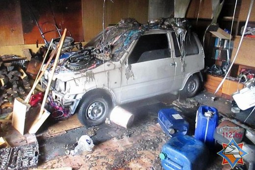В Могилёве мужчина тушил пожар в гараже и получил ожоги