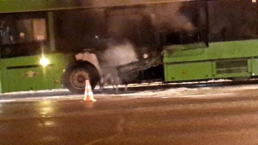 В Могилёве во время движения загорелся рейсовый автобус 