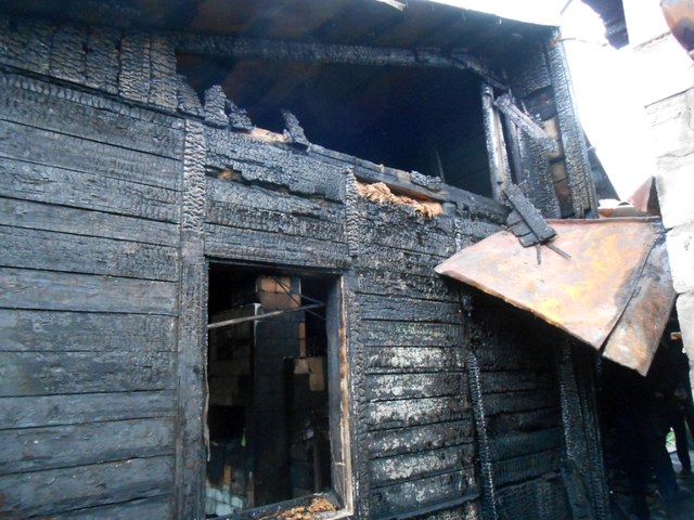 Причину двух пожаров в Могилёве устанавливают специалисты  