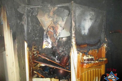 Из-за короткого замыкания электропроводки по улице Лазаренко в Могилёве загорелась квартира