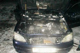 В Могилёве сгорели два легковых автомобиля из-за короткого замыкания электропроводки 