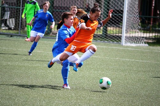 Женская сборная Могилёвской области по футболу разжилась «золотом» 