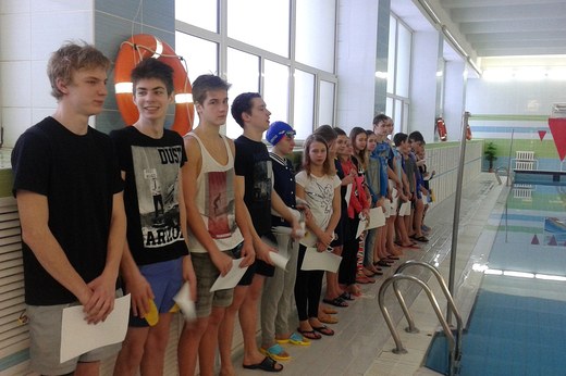  Юные пловцы со всего региона соревнуются в Могилёве 