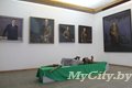 Фотографии, картины, «железо войны» - «Виккру» празднует 20-летие выставкой 