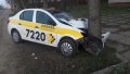 В Могилёве «Рено» врезался в дерево, пострадал водитель