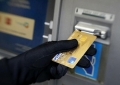 Могилевчанину, укравшему банковскую карточку у родного брата, грозит уголовное дело 