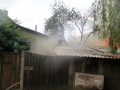 Пожар уничтожил крышу хозпостройки в Могилёве 
