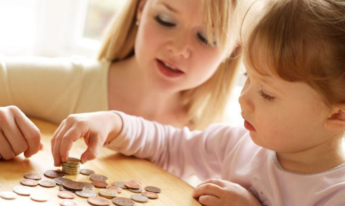 Размер детских пособий вырастет с 1 ноября