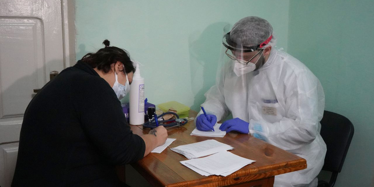 В Центре временного пребывания лиц без определенного места жительства проходит акция по вакцинации от COVID-19 людей, оказавшихся в сложной жизненной ситуации