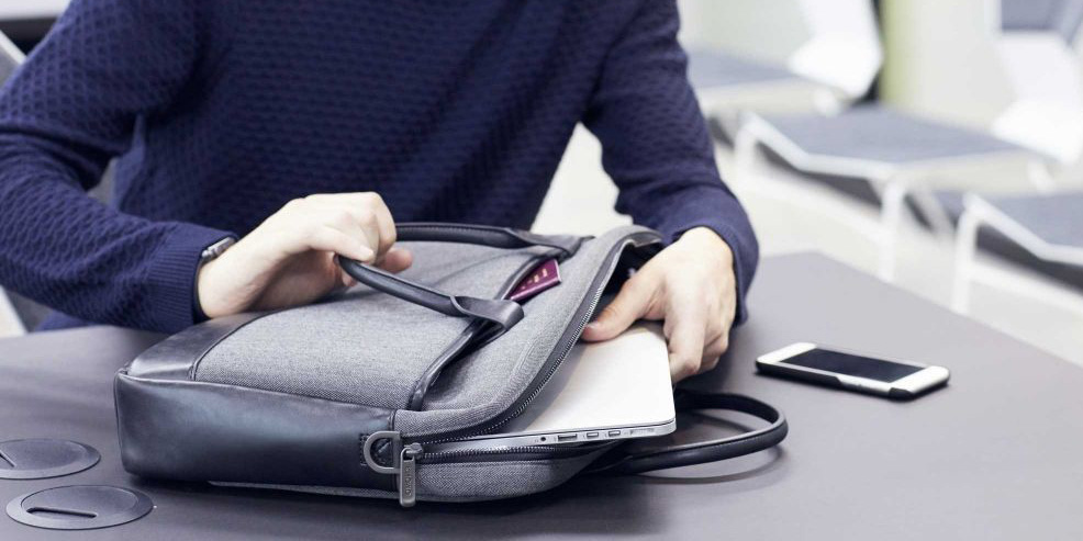 Могилевчанин унес с автовокзала чужую сумку с вещами