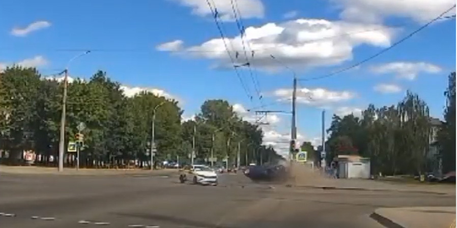 Водитель такси устроил серьезную аварию в Могилеве