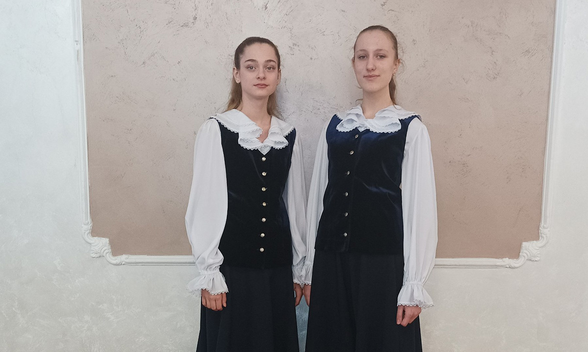 Полина Полунченко и Ксения Нестерович