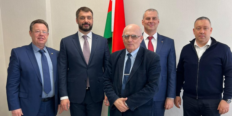 «Могилевлифтмаш» подписал соглашение о кооперации с лифтостроительным заводом из России