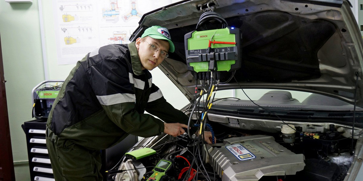 В БРУ открыли учебной-практическую лабораторию «BRU-BOSCH Diagnostics»