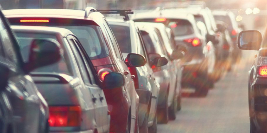 О каких важных изменениях в ПДД нужно знать водителям и пешеходам &mdash; рассказываем