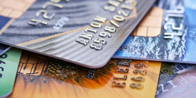 Банковские карты снова работают