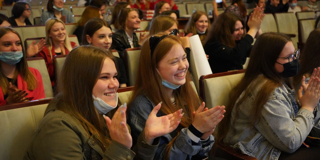 Отборочный этап турнира команд КВН проходит в Могилеве