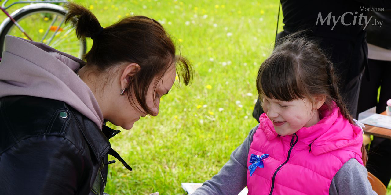 «Шчырае сэрца» для особенных могилевских ребят &mdash; в Подниколье состоялся общегородской праздник 