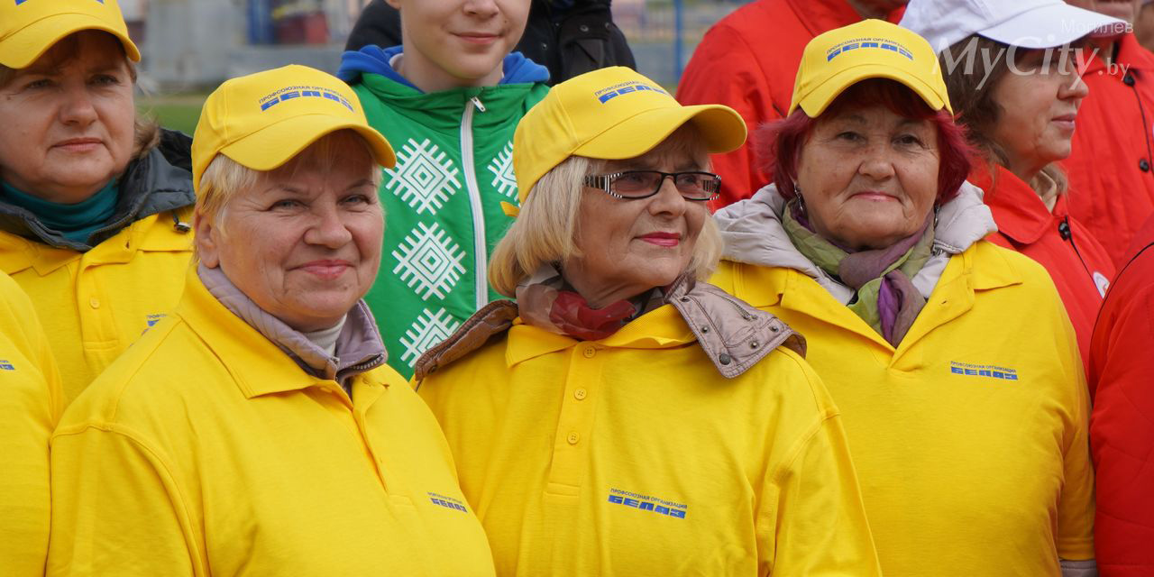 На «Тропу здоровья» в Могилеве вышли около 200 человек