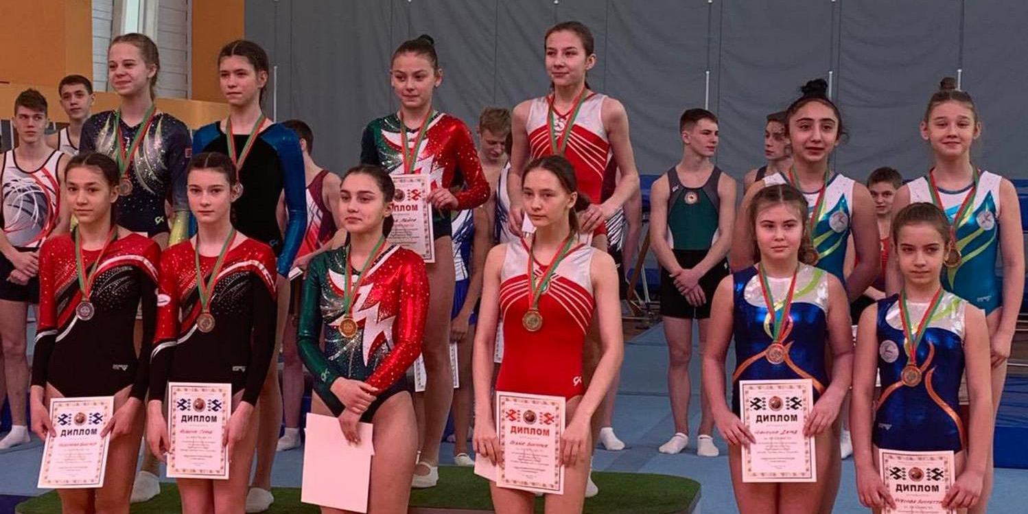 Могилевчане успешно выступили на соревнованиях по прыжкам на батуте