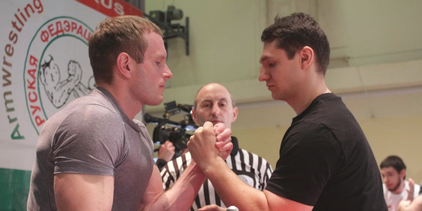 Студенты БРУ стали призерами республиканских соревнований по армрестлингу