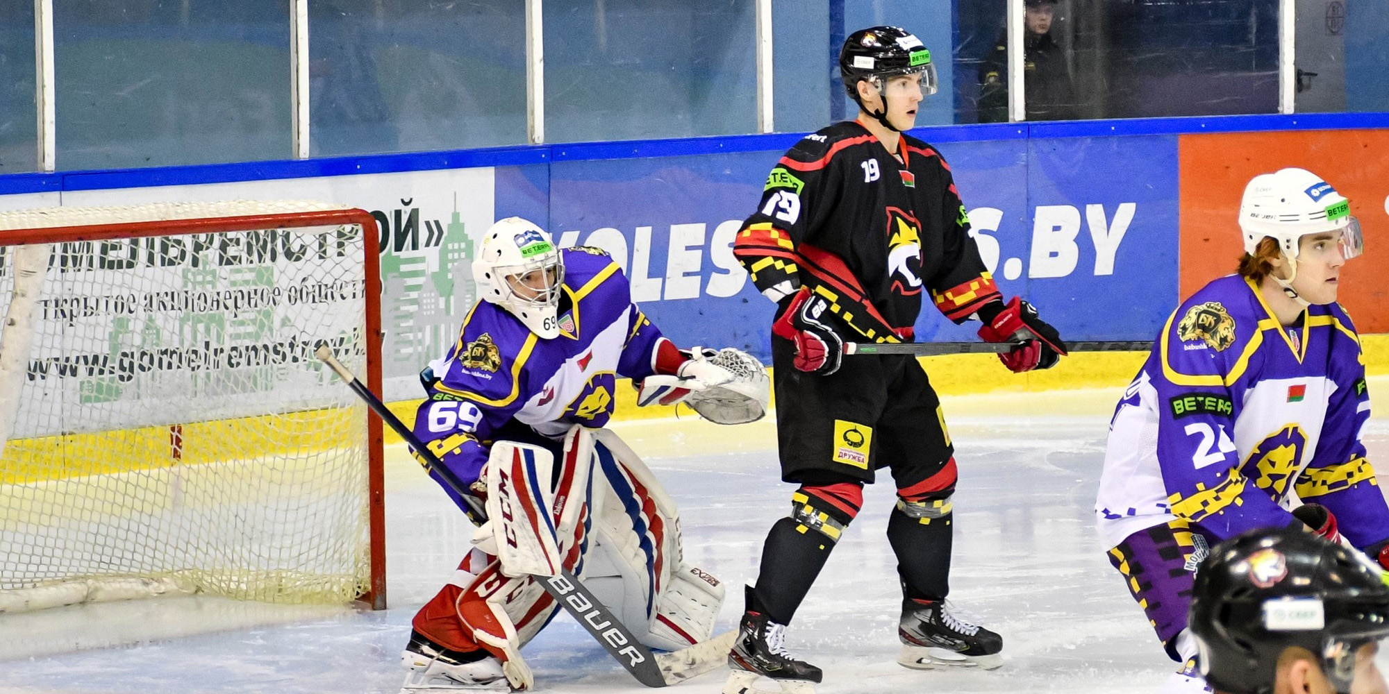 ХК «Могилев» отыгрался с 0:2 в Гомеле и добыл первую победу в чемпионате