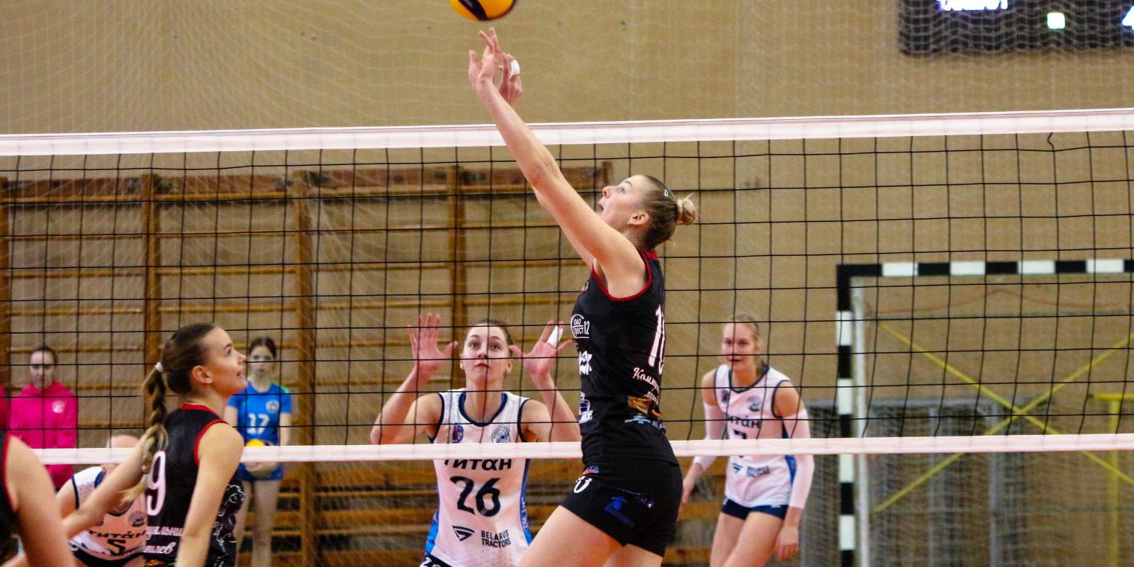 Могилевские волейболистки вырвали победу у «Минчанки-2»