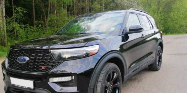 Могилевчанин отдал автомобиль на полировку, а его угнали и повредили