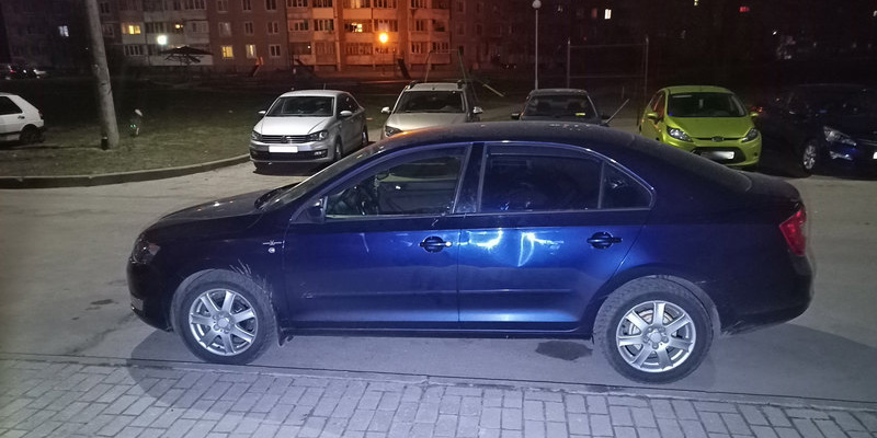 Могилевчанин после ссоры с девушкой «избил» чужое авто