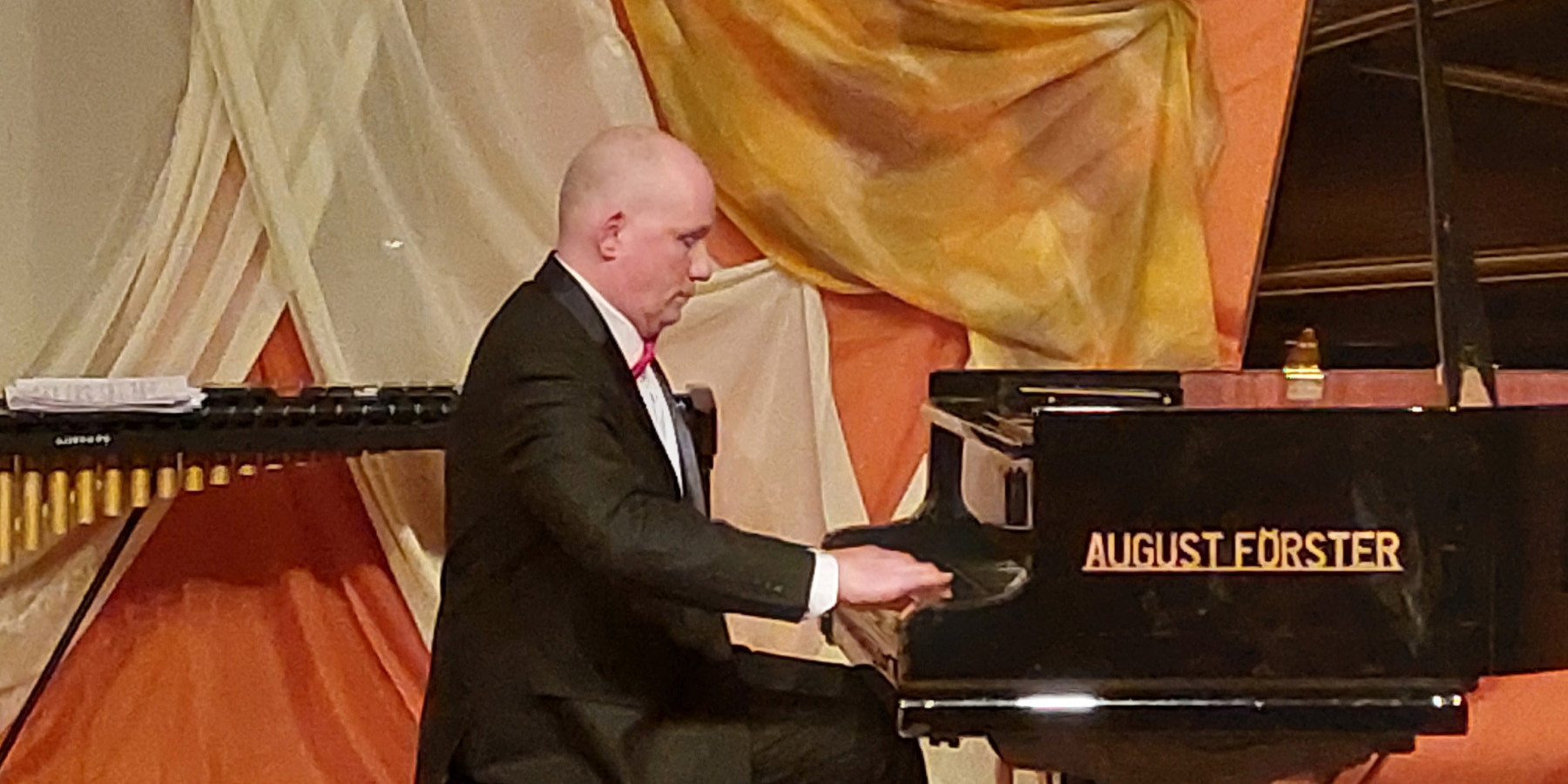 Бенефис Игоря Пеганова прошел в Могилеве 