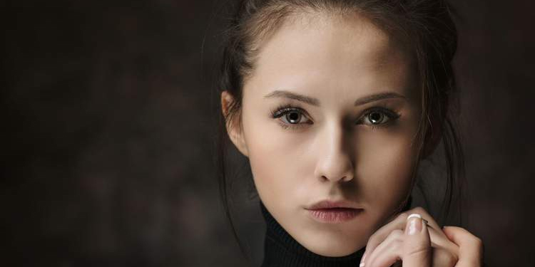 «Музейные занятия по выходным»: техника портретной фотосъемки от Геннадия Осипцова