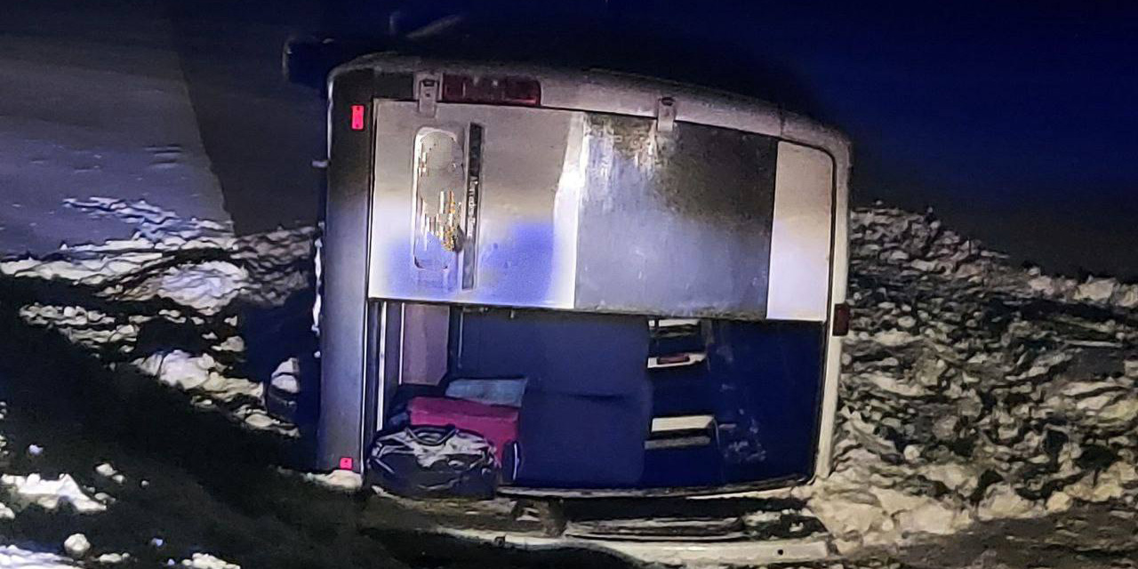 В Могилевском районе опрокинулась маршрутка