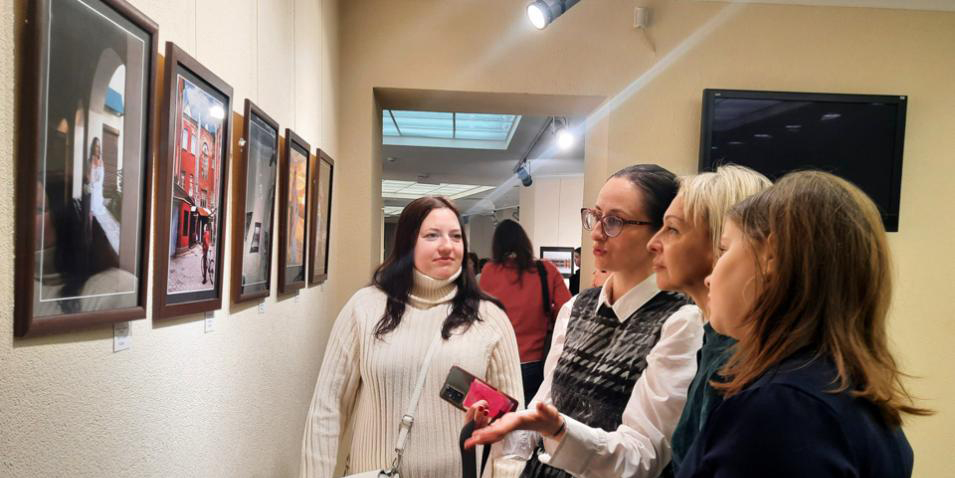 Фотовыставка «Могилев и могилевчане» открылась в областном центре