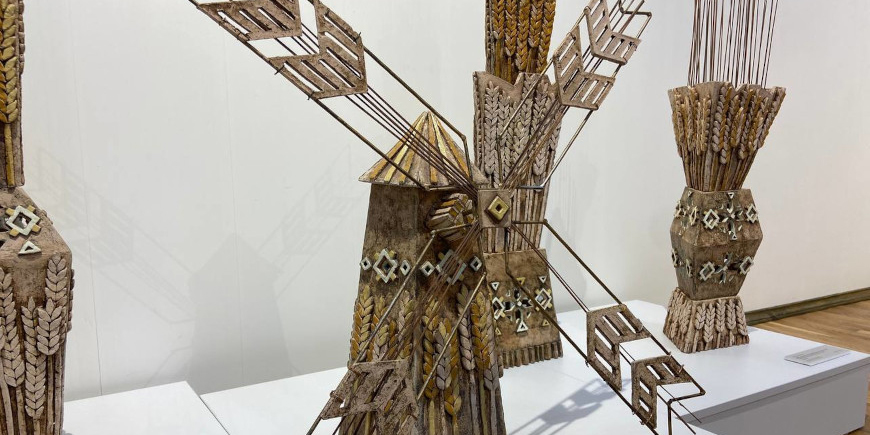 Более 80 работ студентов Могилевского колледжа искусств представили на выставке в Брянске