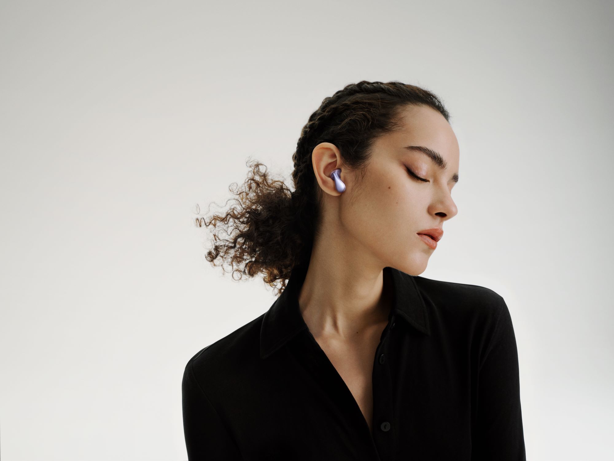 В&nbsp;Беларуси появились беспроводные наушники Huawei FreeBuds 6&nbsp;с мощными динамиками и&nbsp;пространственным звучанием