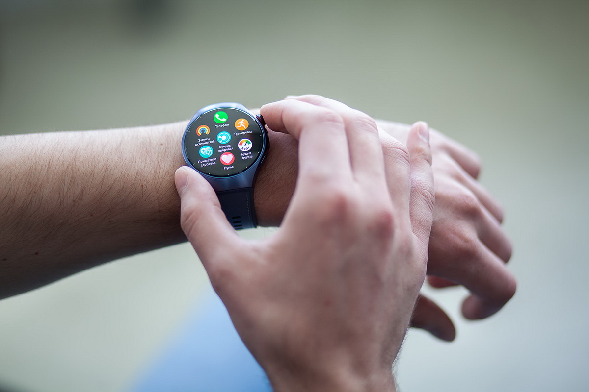 Теперь и в Могилеве: смарт-часы Huawei  Watch 5 с инновационным датчиком и eSIM